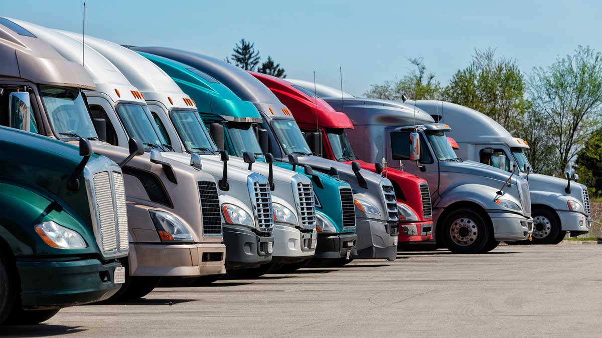 Compare the Safest Semi-Trucks Brands